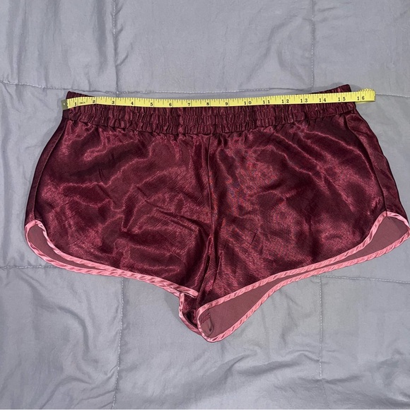 VS Satin Sleep Shorts - Picture 6 of 8